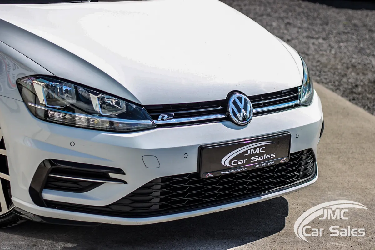 2020 VOLKSWAGEN GOLF R-LINE - Image 5