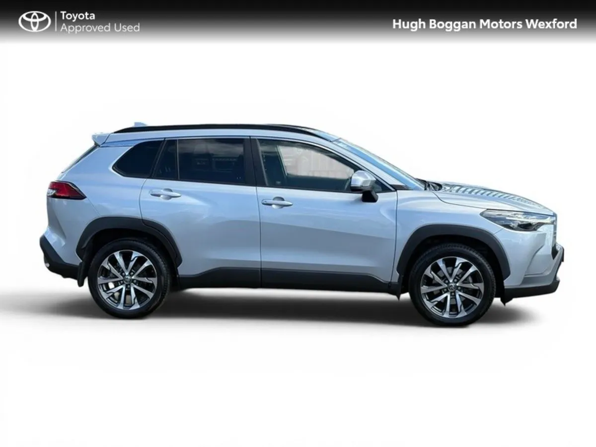 Toyota Corolla Cross LUNA SPORT - Image 3