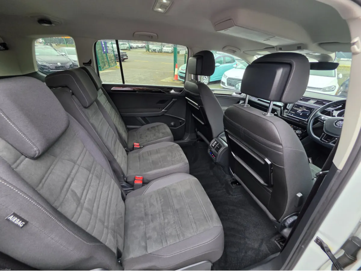 Volkswagen Touran HIGHLINE  1.4 TSI AUTOMATIC - CA - Image 6
