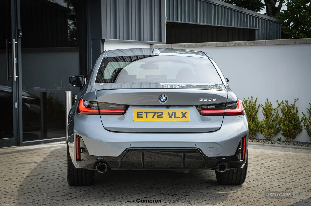 BMW 3-Series DIESEL SALOON - Image 6