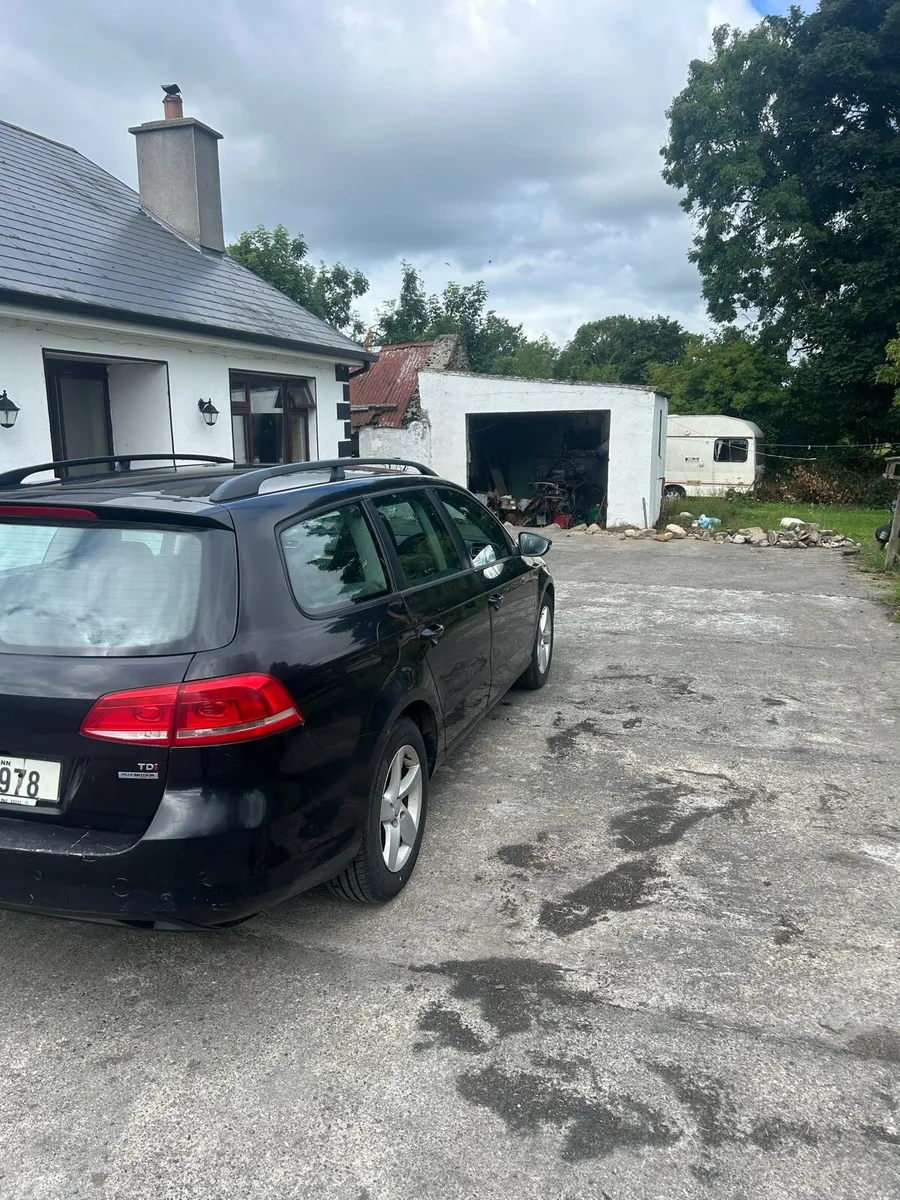Volkswagen Passat Estate - Image 5