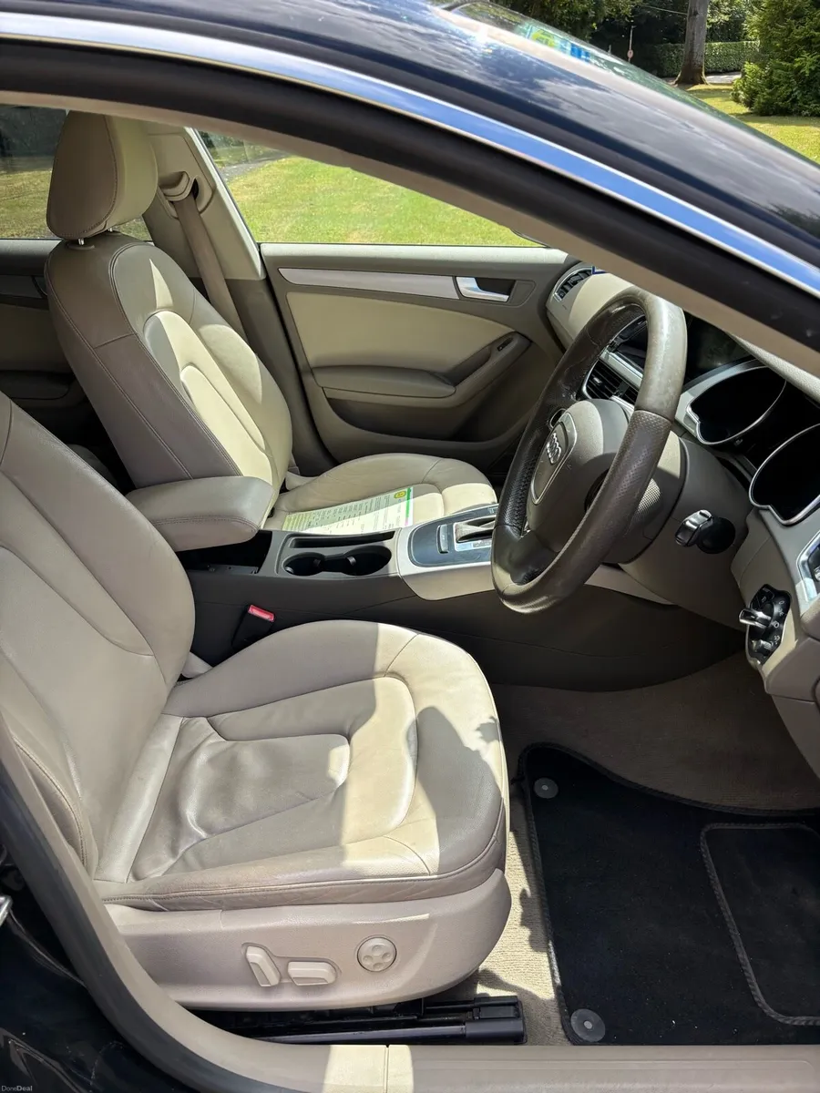 Audi A5 2.0 TDI Automatic S-Line - Image 5