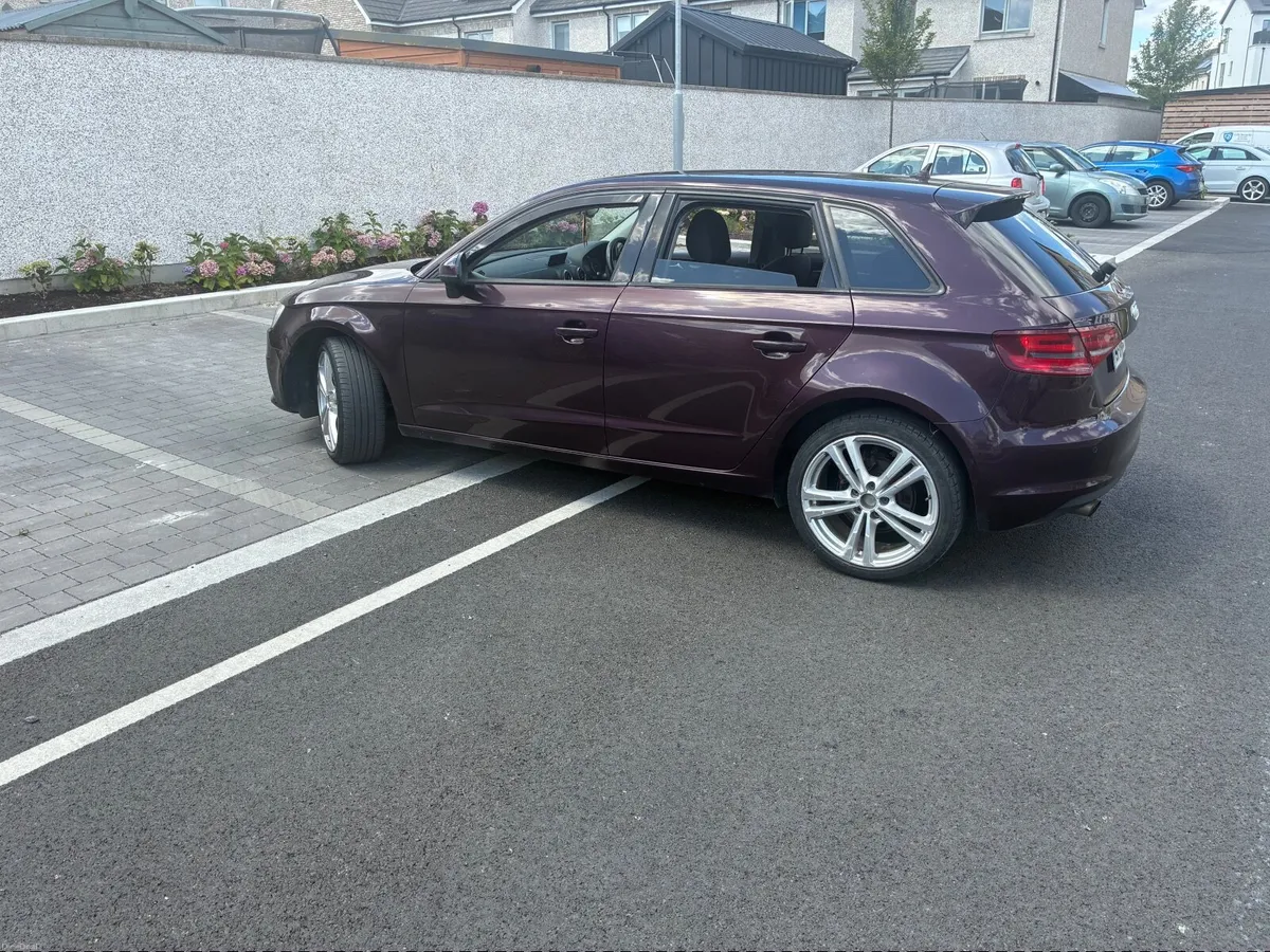 Audi A3 2015 - Image 5