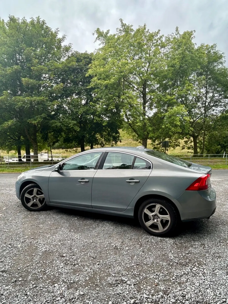 Volvo S60 2011 - Image 6