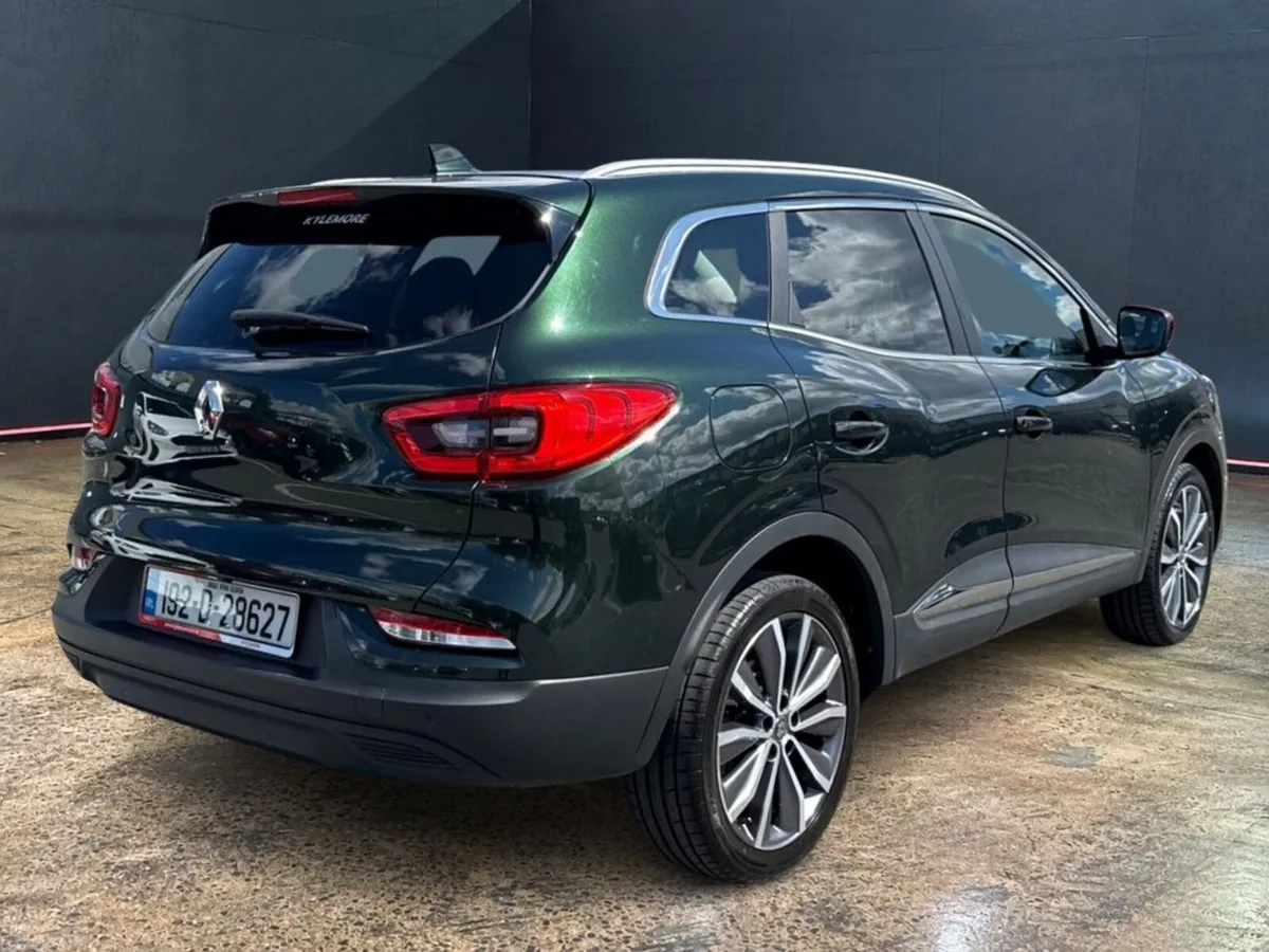 Renault Kadjar 1.3 TCE Iconic 140BHP 5DR - MANUAL - Image 3