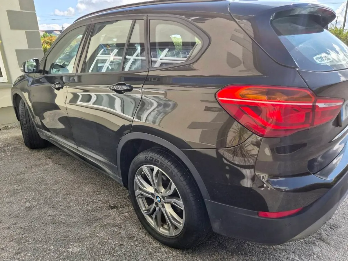 171 BMW X1 SDRIVE 18d SPORT - Image 4