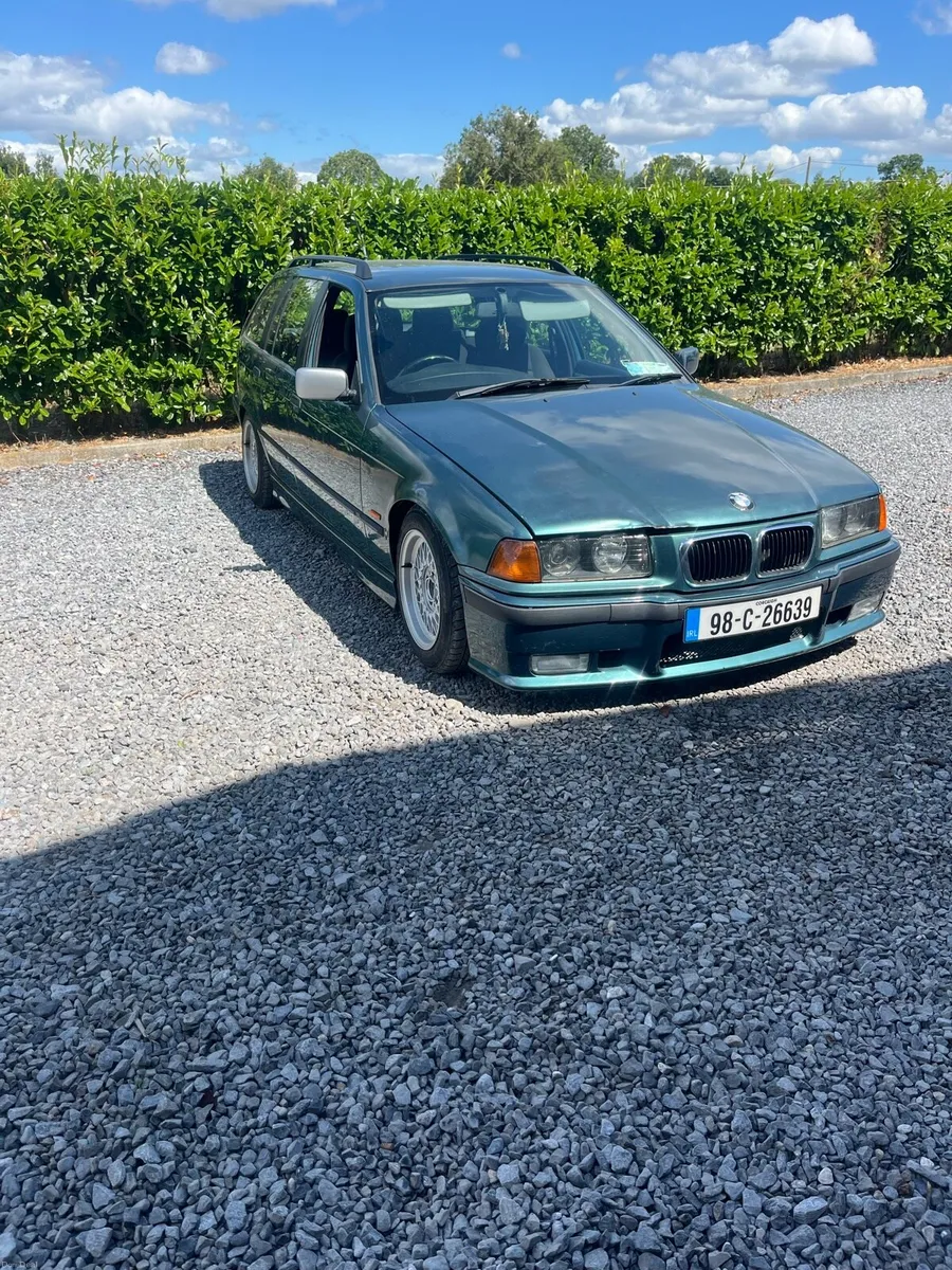 BMW e36 323i touring - Image 1