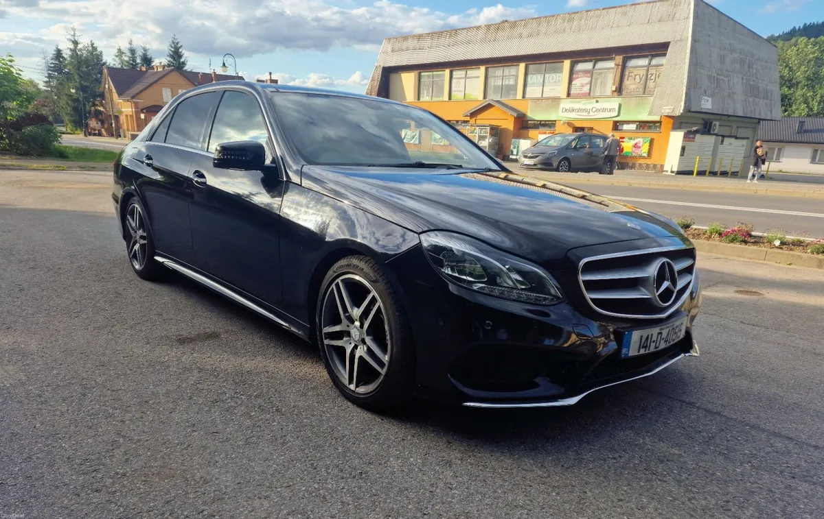 Mercedes-Benz E-Class 2014 - Image 1