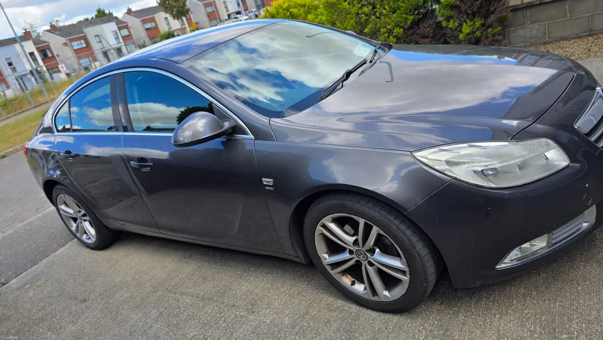 Vauxhall Insignia 2010 - Image 4