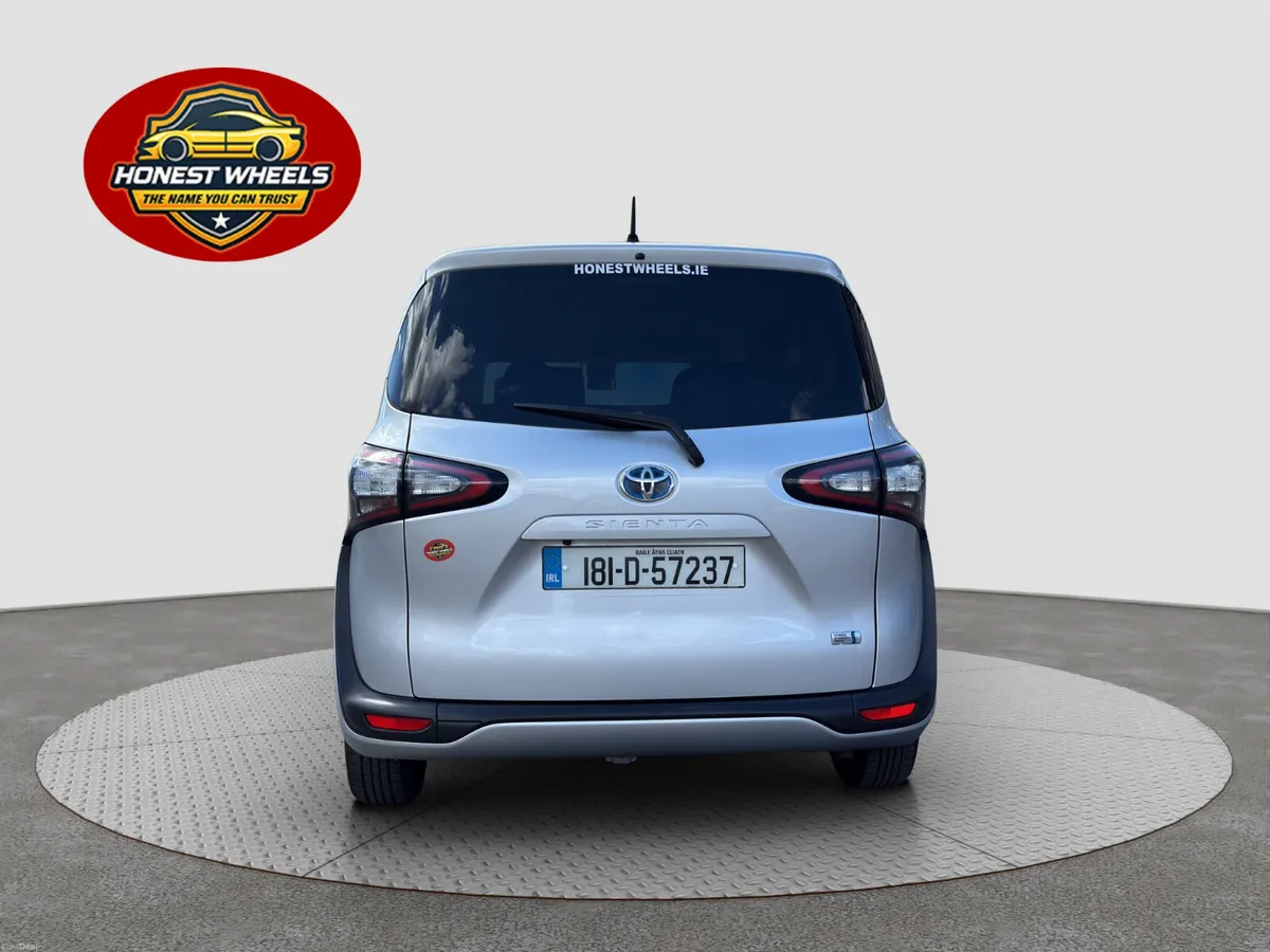 2018 Toyota Sienta 1.5 Hybrid Automatic - Image 6
