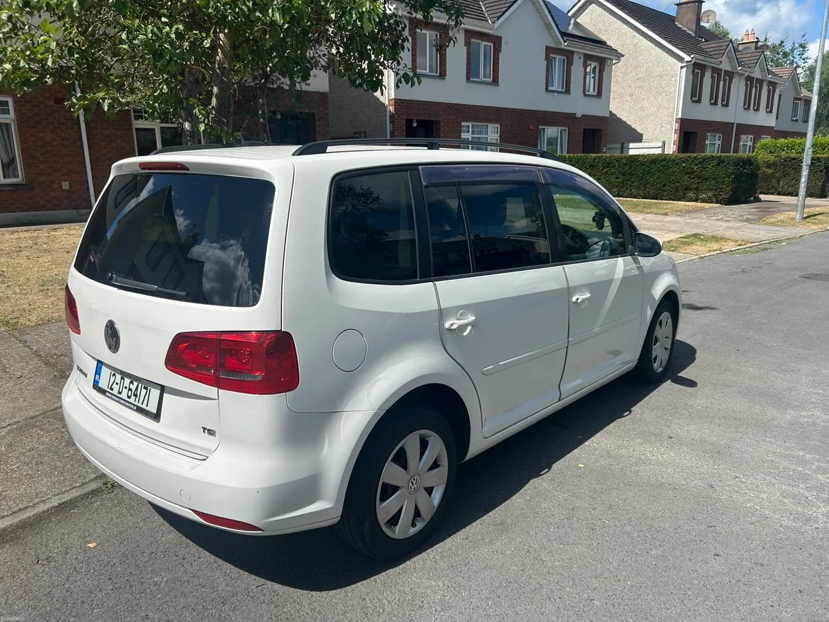 Car - Image 2