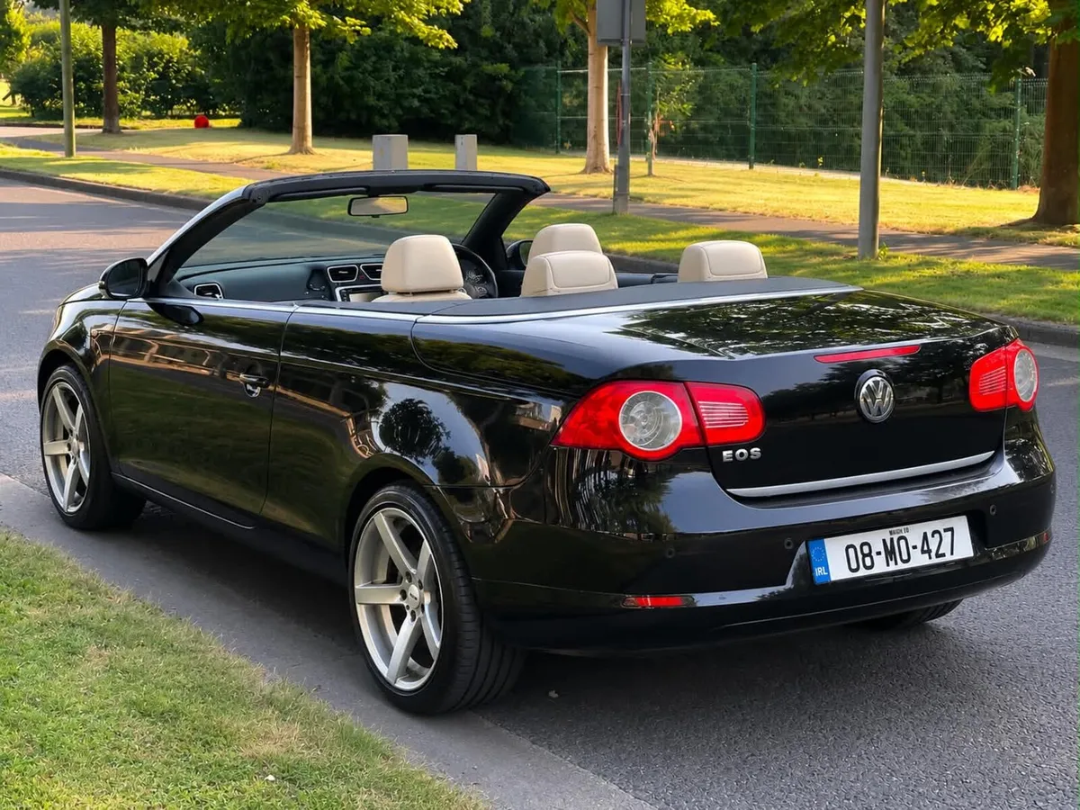 Volkswagen EOS cabriolet 1.4 petrol nct and taxed - Image 2