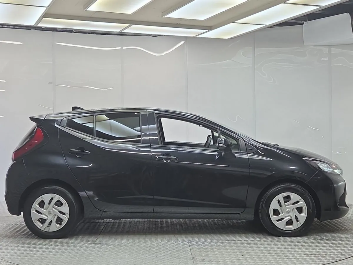 Toyota Aqua Auto Hybrid X - Image 5