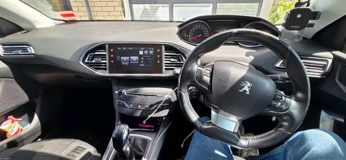 2016 peugeot 308 NCT 02-28 TAX 10-26 - Image 6
