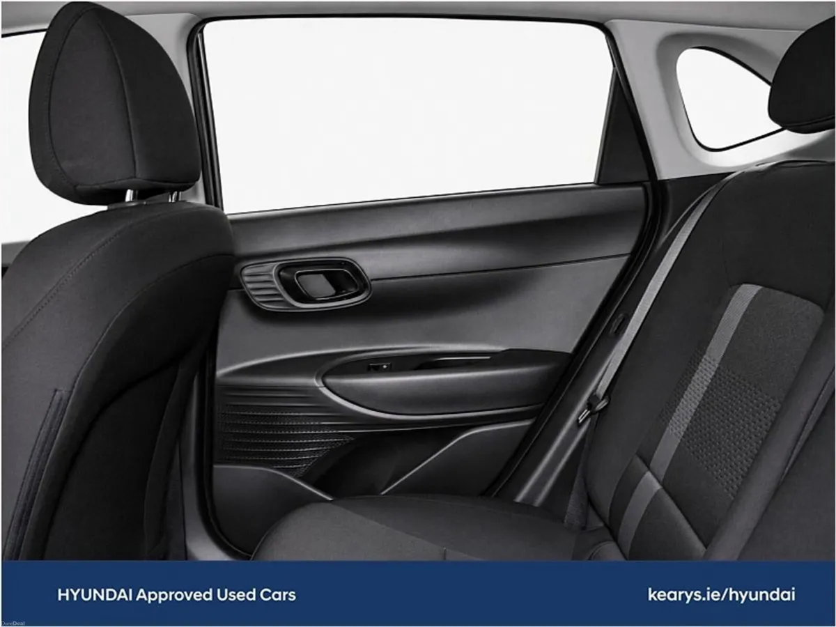 Hyundai i20 Deluxe Plus - Image 6