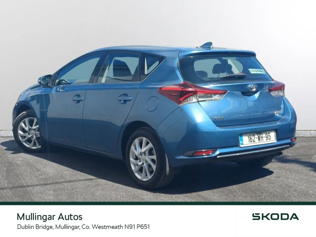 Toyota Auris 1.4 D-4D (90) 5Dr Luna - Image 3