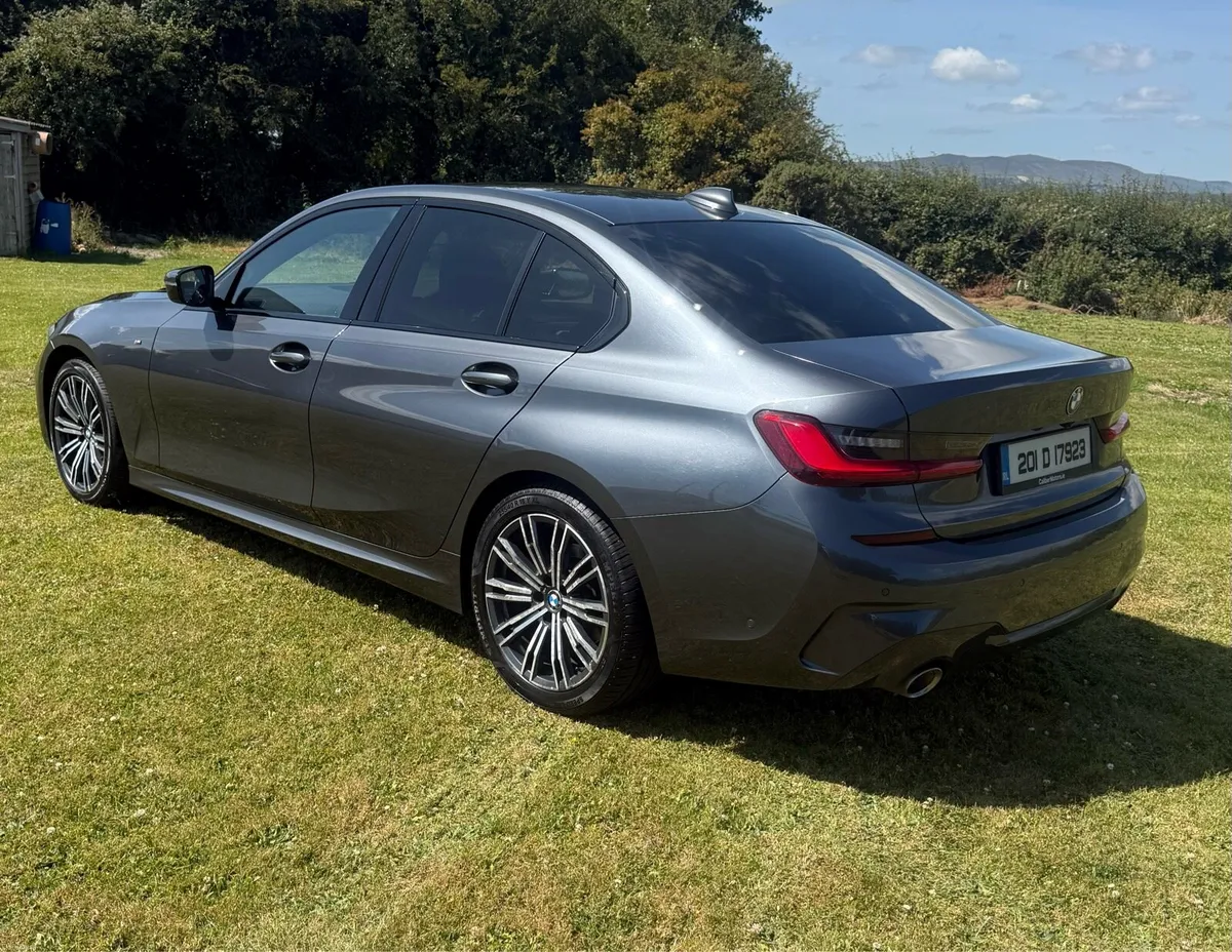 BMW 3 Series 320d xDrive mSport Automatic - Image 4