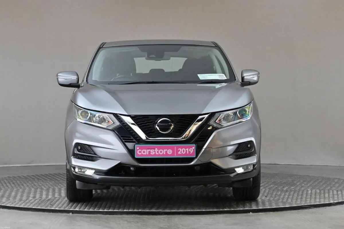 Nissan Qashqai 1.5 DCI ACENTA PREMIUM 6SPD - Image 2