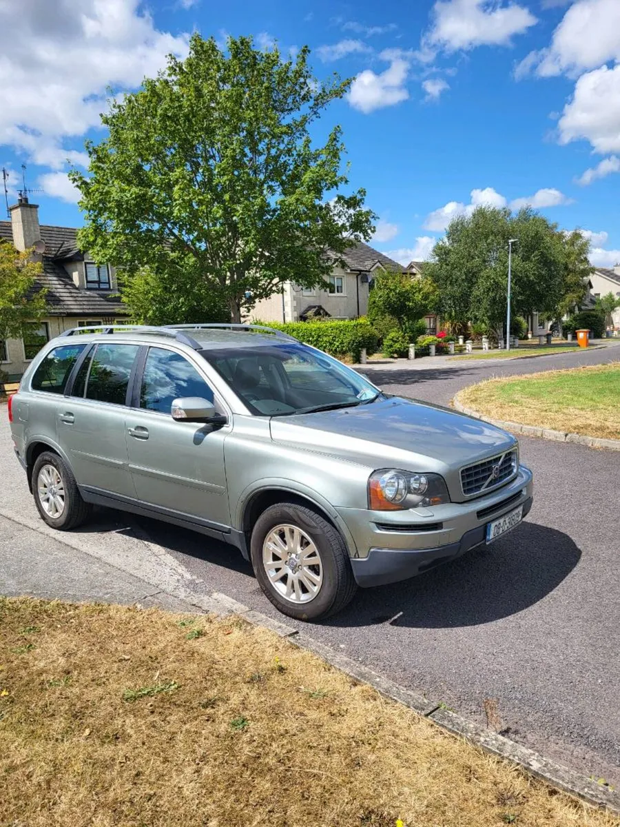 Volvo xc90 - Image 1