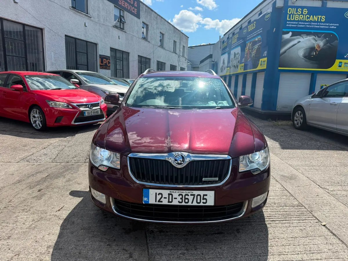 Skoda Superb 2012 Estate - Image 3