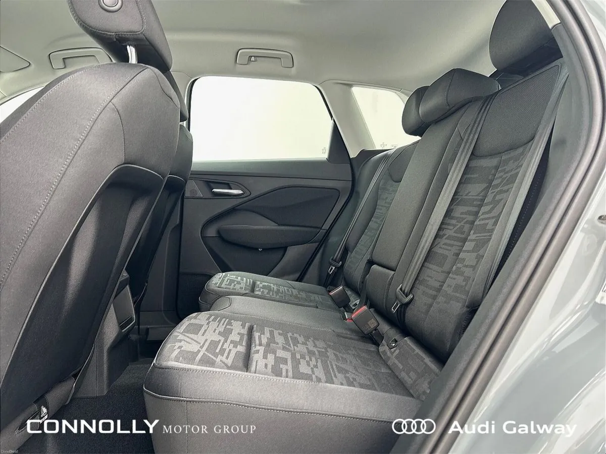 Audi Q3 €635 p/m - TDI SE 150HP A/T ~TECH PACK~ - Image 6