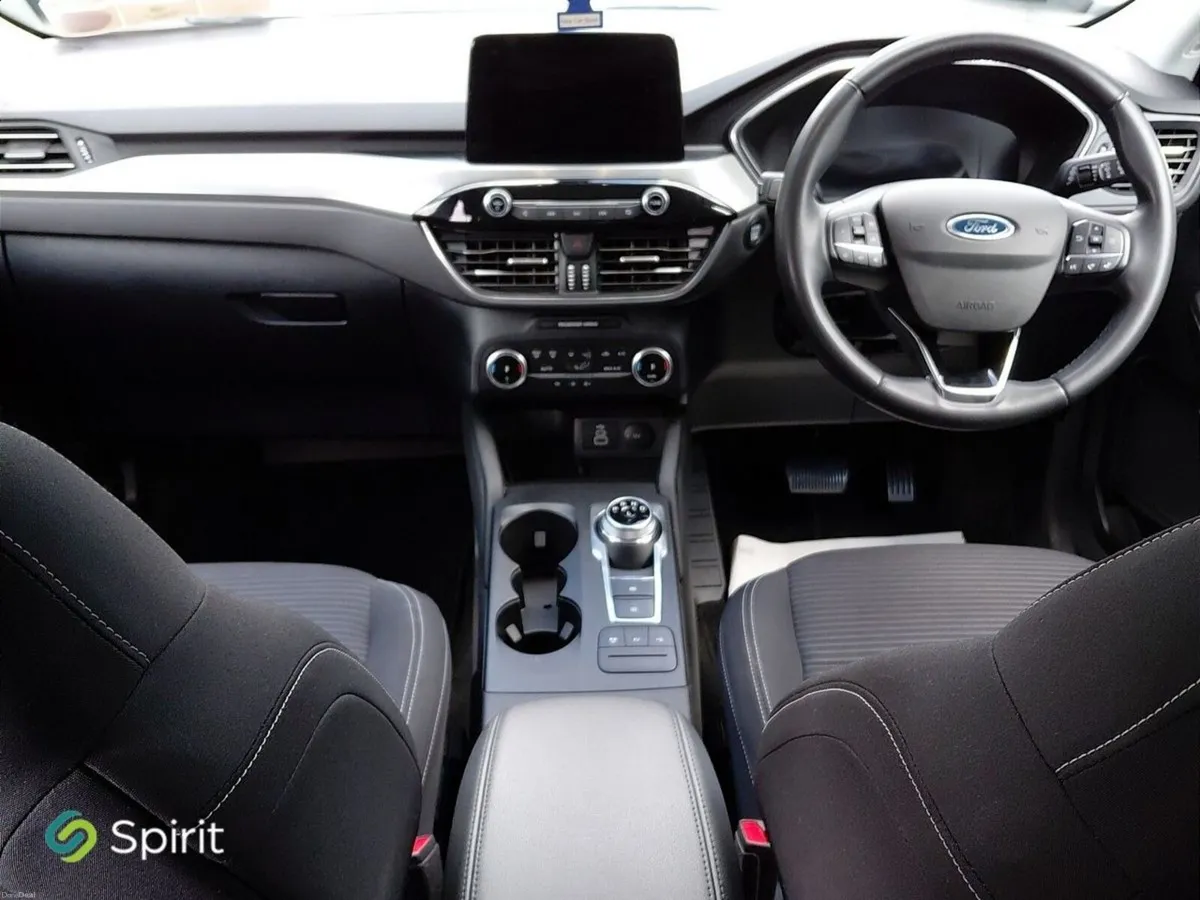Ford Kuga 2.5 Duratec 225PS PHEV Titanium Auto - Image 4