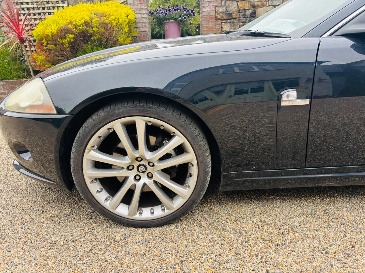 2006 Jaguar XK8 4.2 ltr V8 - Image 6