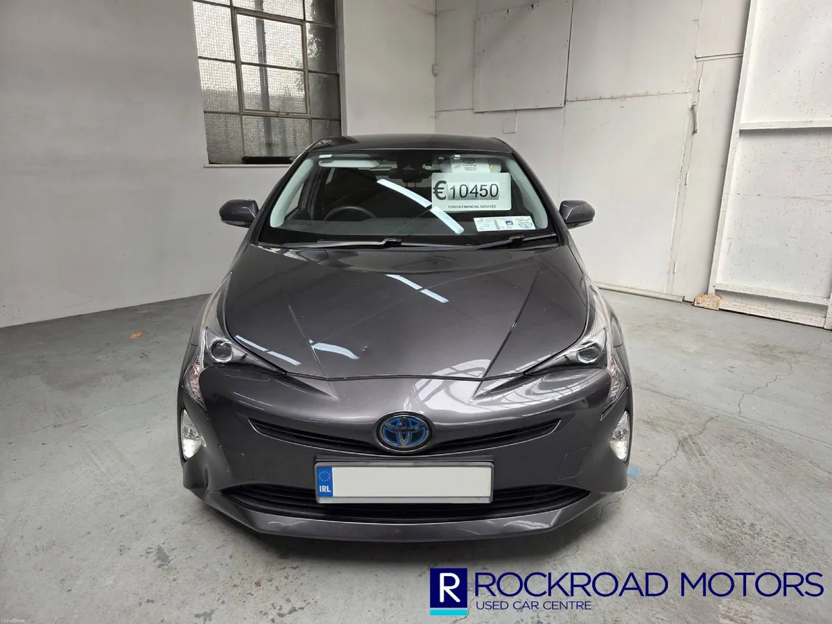 Toyota Prius Hybrid,  2016 - Image 3