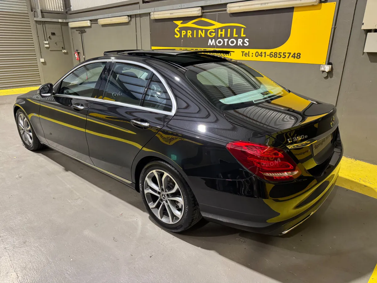 2017 Mercedes-Benz C-Class  C350e Sport Premium + - Image 3