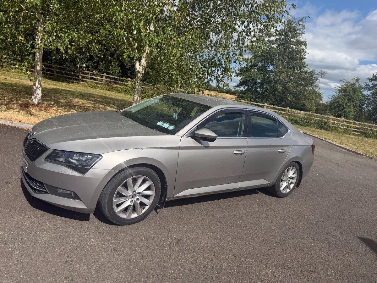 SKODA SUPERB STYLE 2.0 TDI 150BHP 4DR - Image 1
