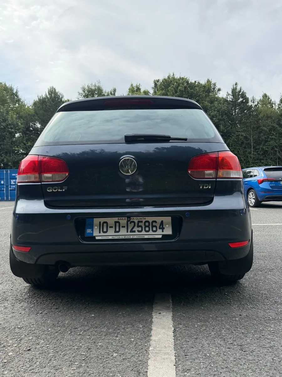 Volkswagen Golf 2010 - Image 6