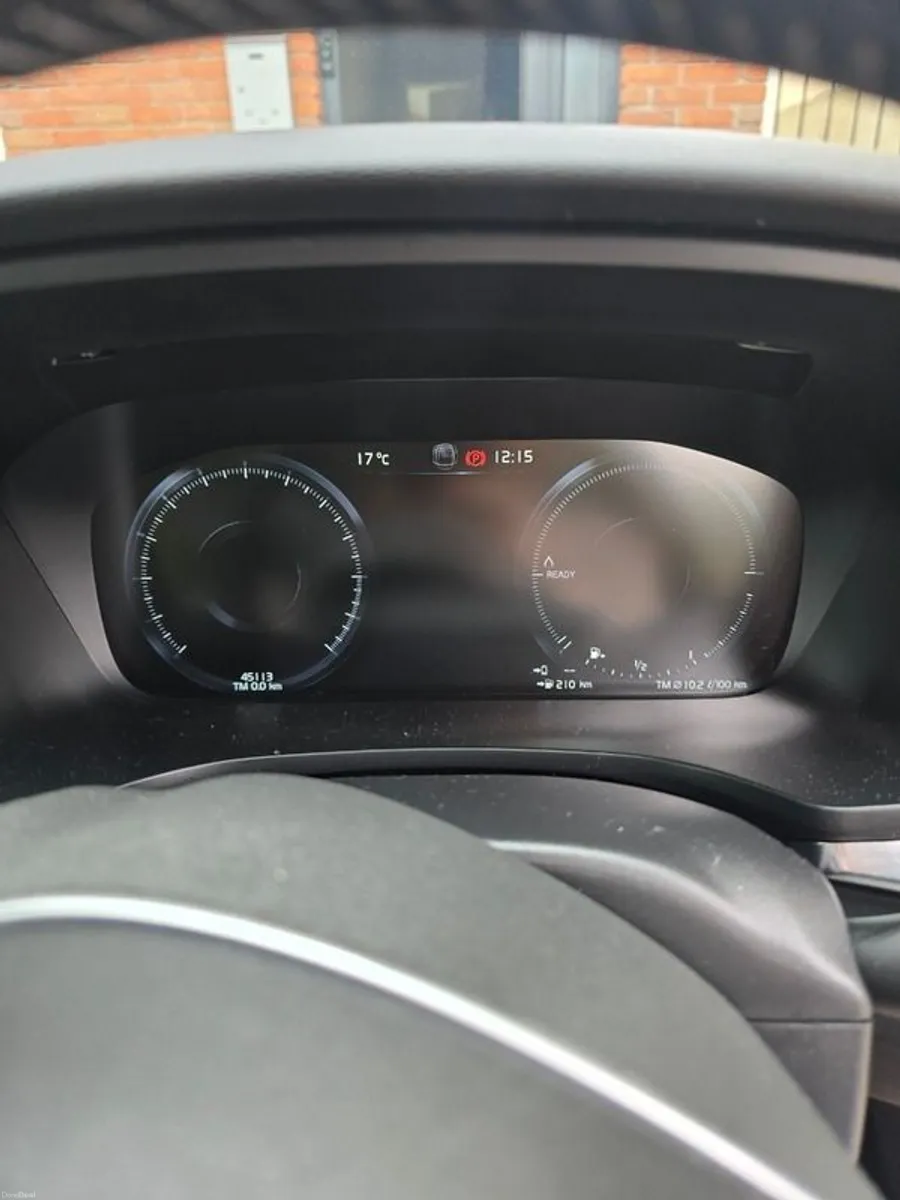 2020 Volvo V60 - Image 3