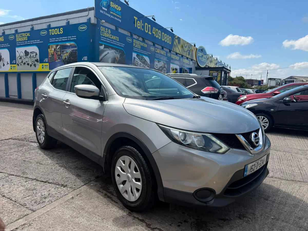Nissan Qashqai 2015 Low Mileage - Image 5