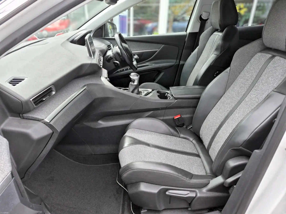 Peugeot 3008 2018 - Image 5