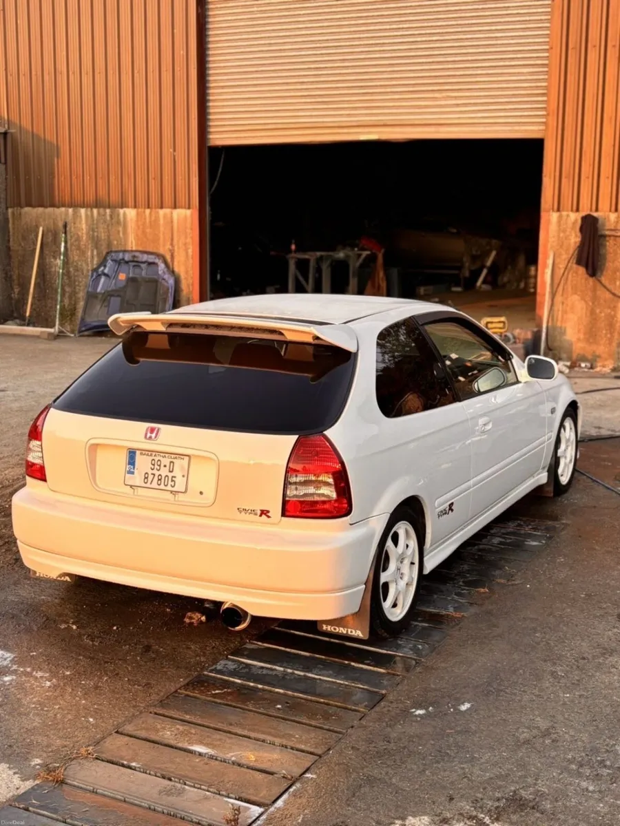 Honda Civic EK9 Type R - Image 2