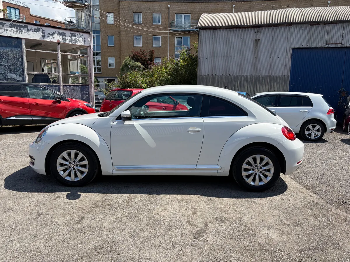 2013 VOLKSWAGEN BEETLE, AUTOMATIC - Image 6