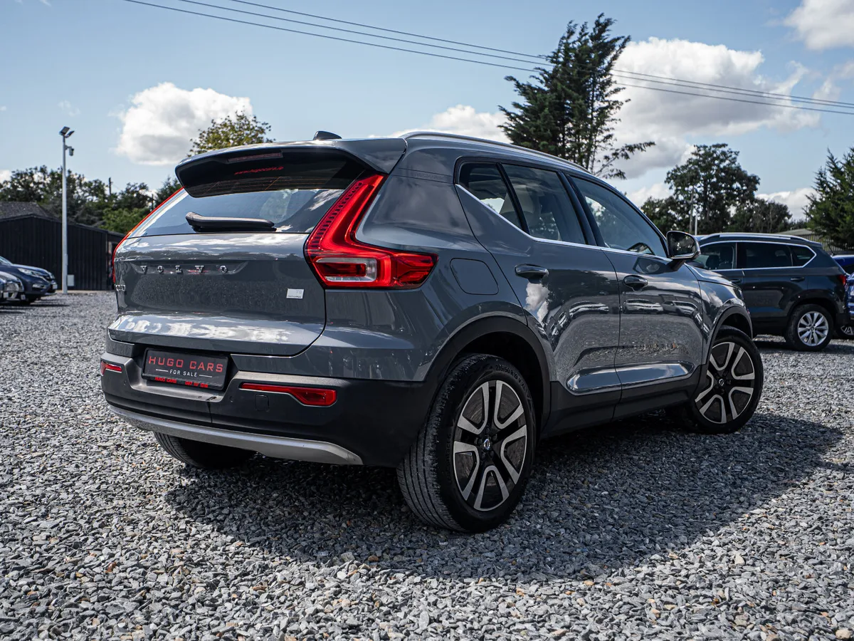 2021 Volvo XC40 Hybrid/FSH/1 Owner/1yr Warranty - Image 3