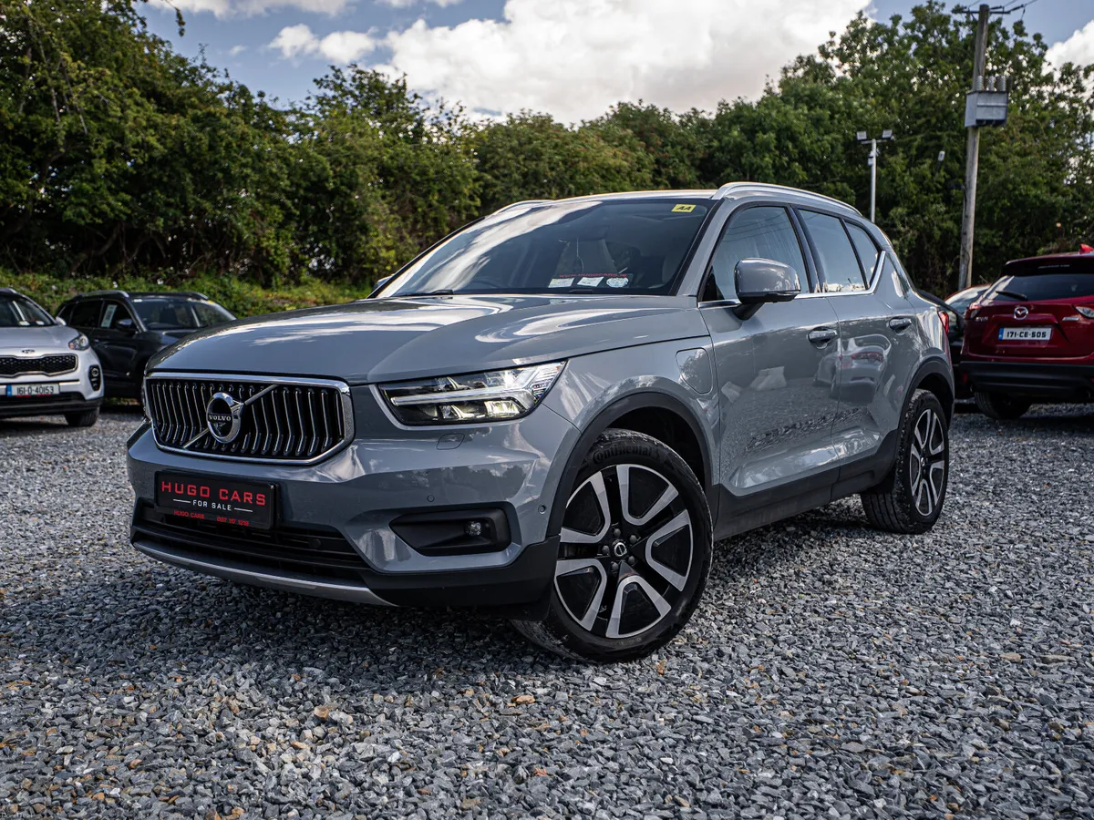 2021 Volvo XC40 Hybrid/FSH/1 Owner/1yr Warranty - Image 4