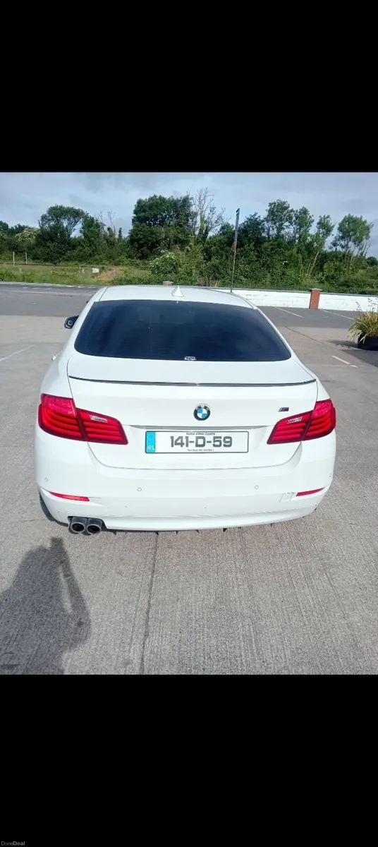 BMW 5-Series 2014 - Image 2