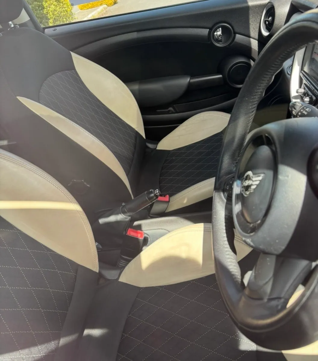 2013 Mini Cooper 1.6L petrol *LOW KM* - Image 5