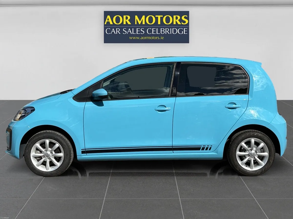 Volkswagen up! 2019 AUTOMATIC - Image 2