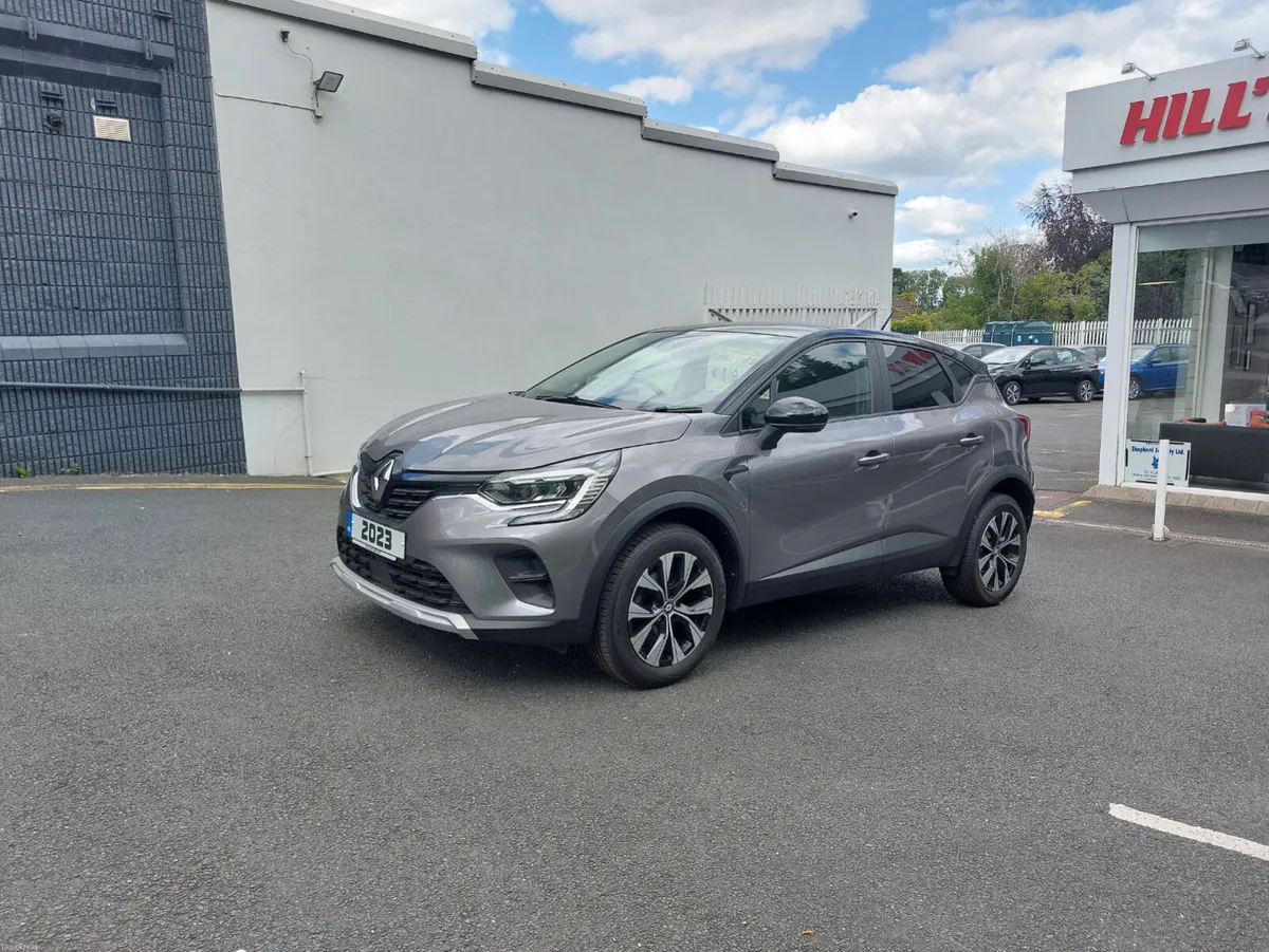 Renault Captur 2023 - Image 3