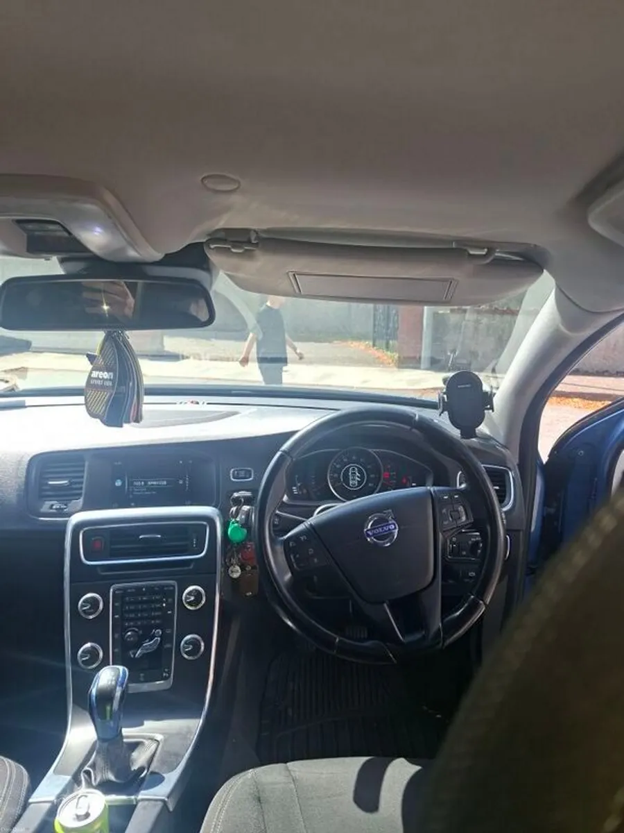 2014 Volvo V60 Nct/Tax - Image 6