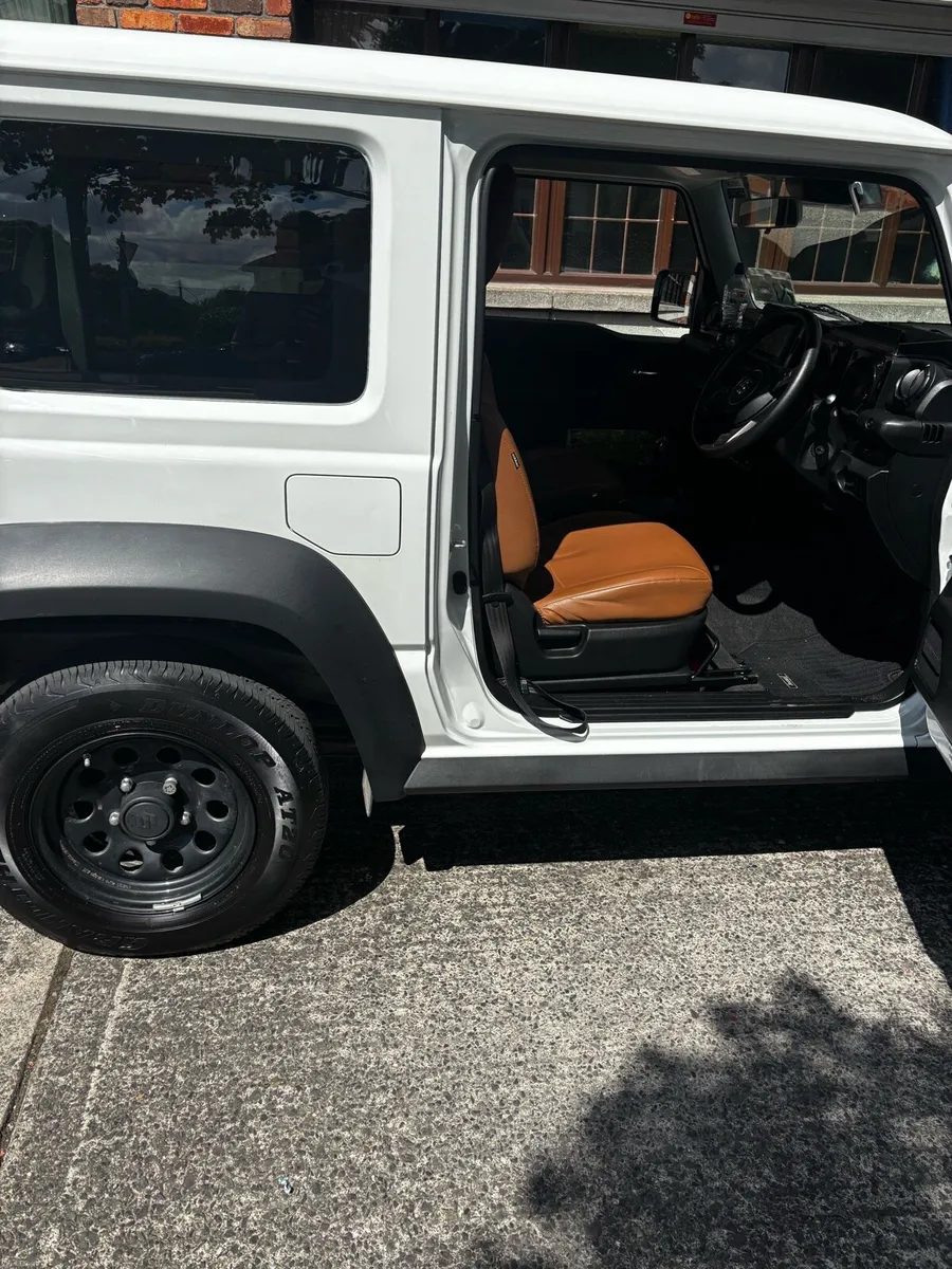 Suzuki Jimny - Image 4