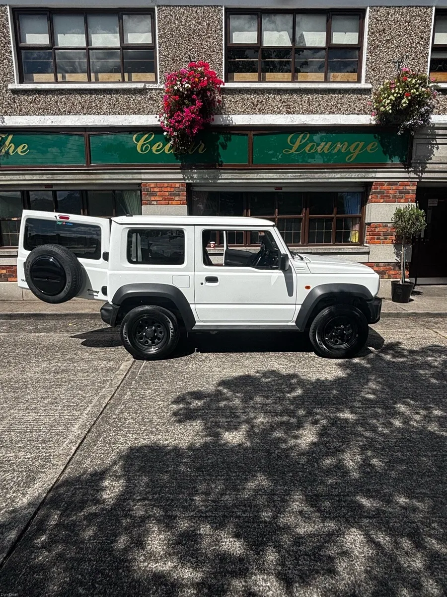 Suzuki Jimny - Image 1