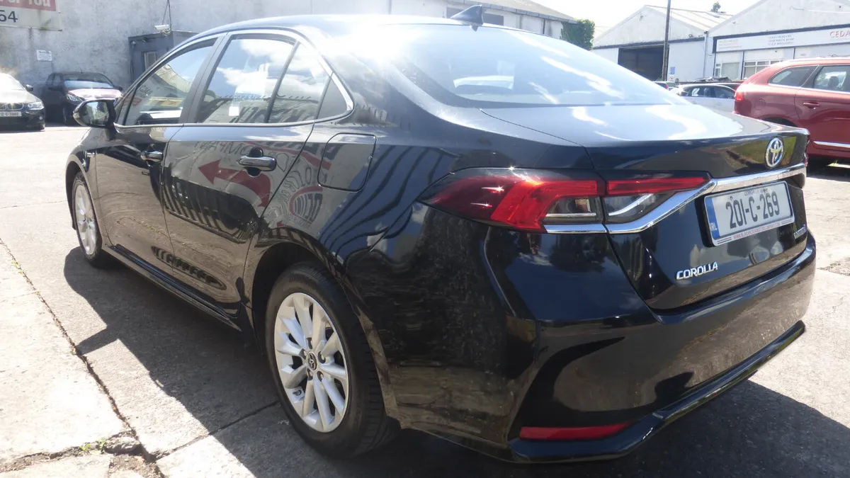 Toyota Corolla 2020 - Image 4