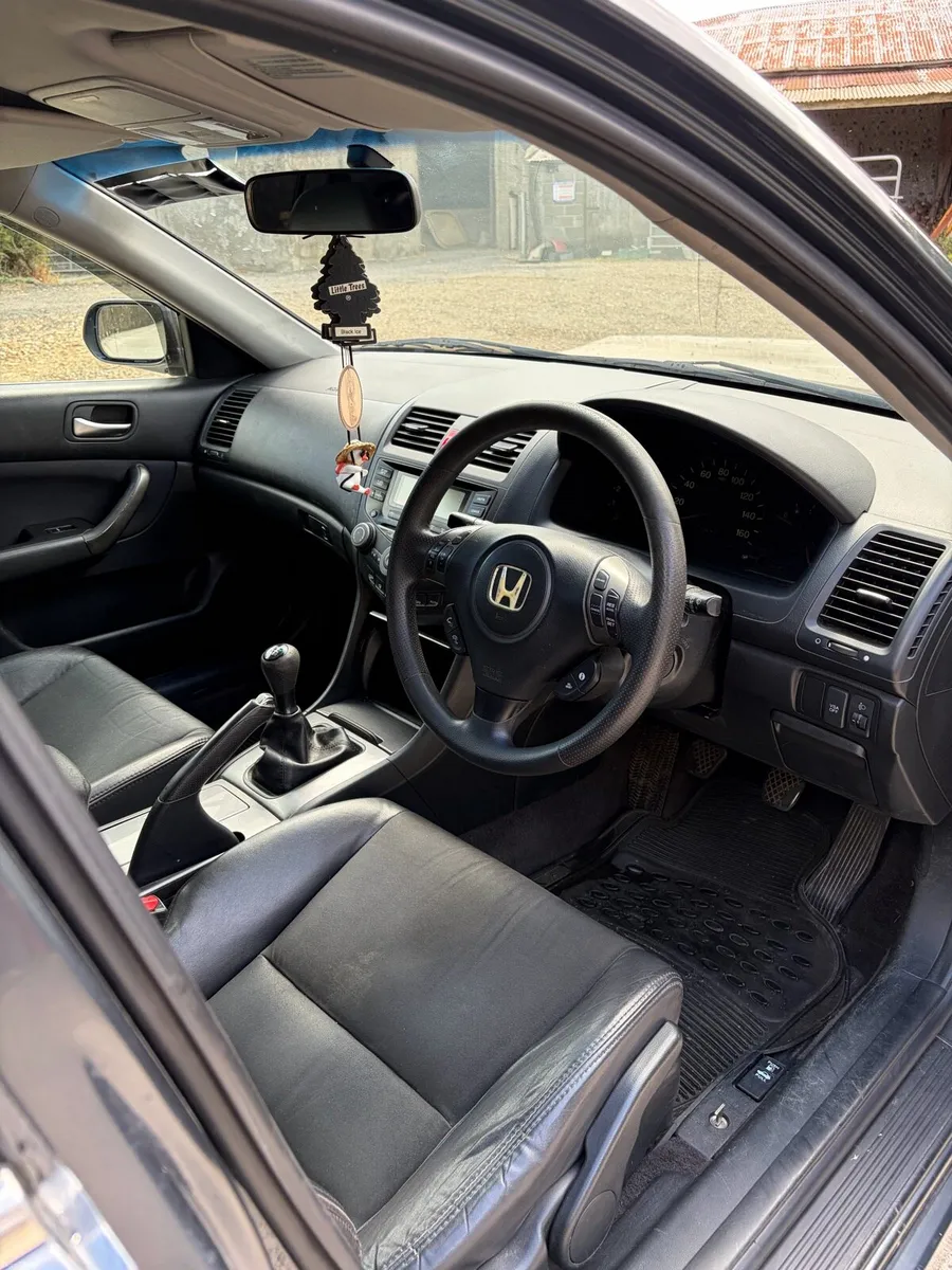 2008 Honda Accord - Image 5