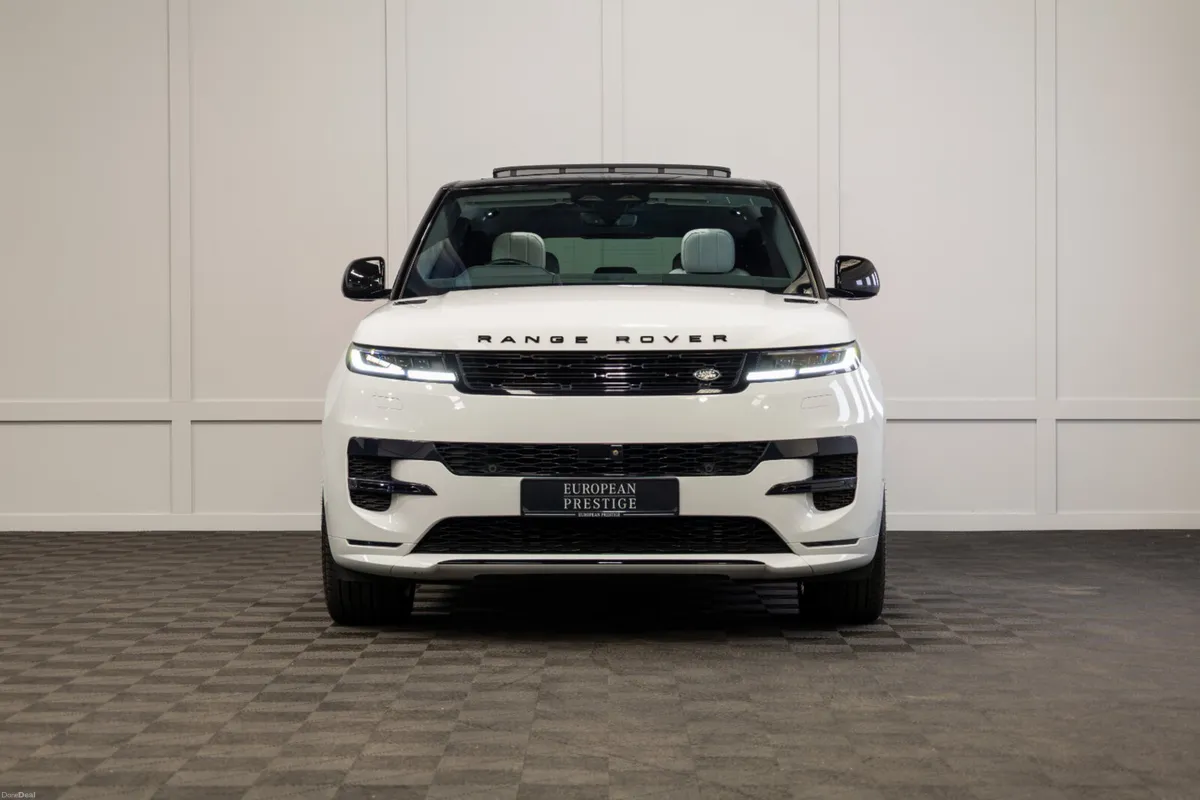 2023 Range Rover Sport P440e Dynamic SE - Image 2