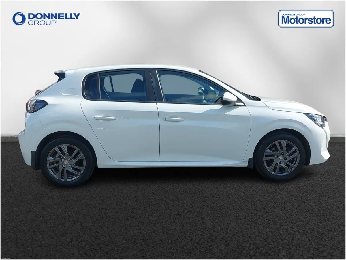 Peugeot 208 Hatchback Active Premium + - Image 3