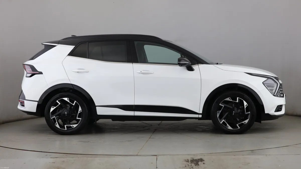 Kia Sportage Estate GT-Line S - Image 3